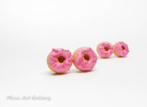 Pink donuts studs post earrings / truffle sprinkes / polymer clay handmade jewellery / miniature food jewelry / doughnuts kawaii foodie